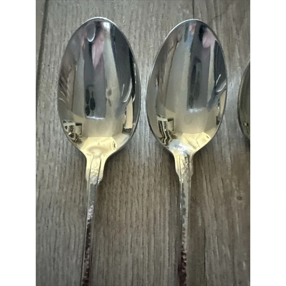 4 RETRONEU ARAGON Hammered 18/8 Stainless‎ Steel Place Soup SPOONS